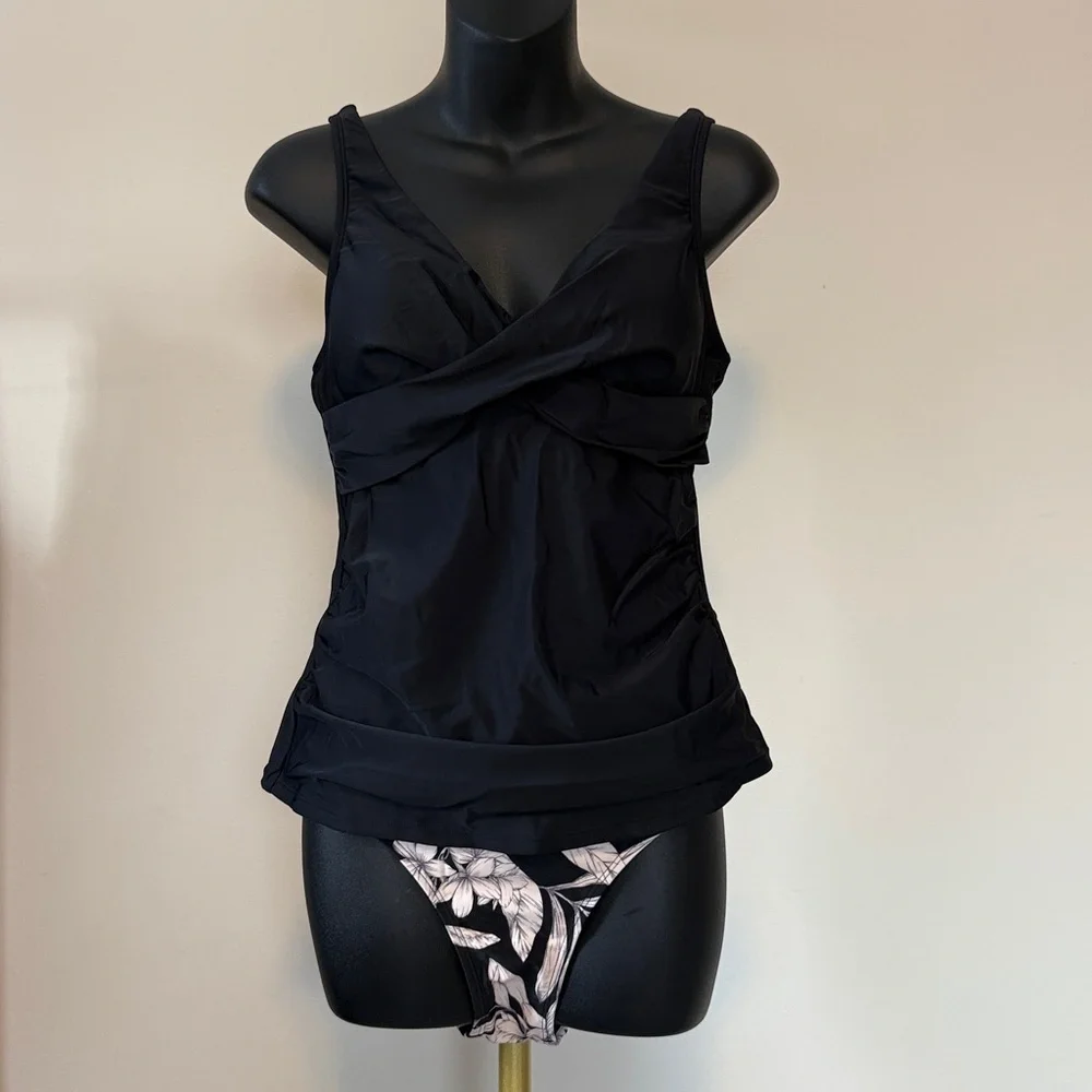 NWT Cupshe Black Wrapped Tankini Top & Tropical Mid-Rise Bottoms Set